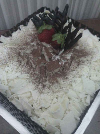 Photos of Lee's Bakery & Cake