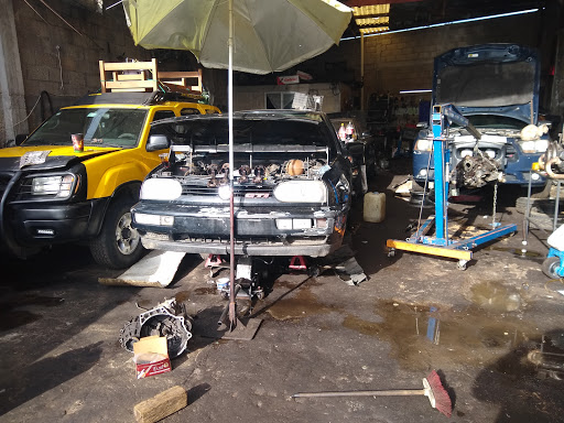 Mecánica automotriz "ARREOLA" FACTURAMOS Aceptamos pagos con tarjetas de crédito y débito