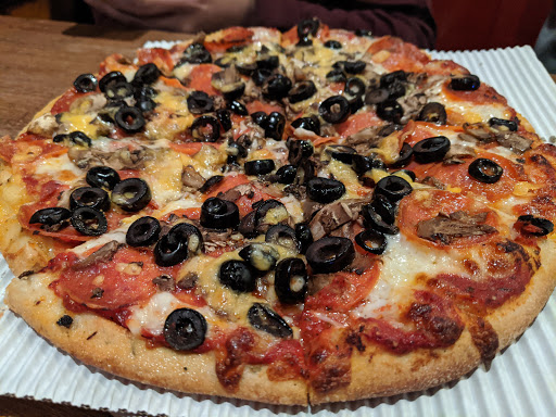Redwood Pizzeria - Thumbnail
