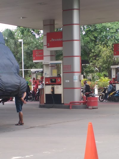 Photos of Pertamina gas station 34-11703