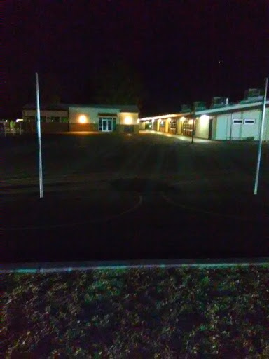 Peachland Elementary School - Thumbnail