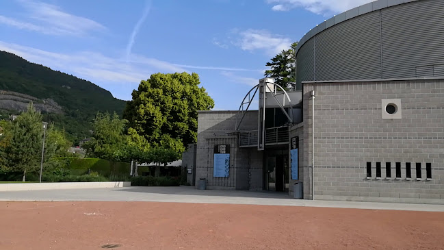Rezensionen über Theatre Crochetan in Sitten - Kulturzentrum