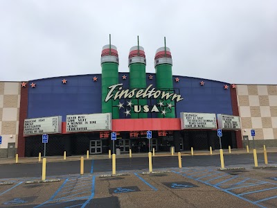 Cinemark Tinseltown 17