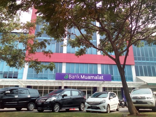 Bank Muamalat Indonesia Emerald Avenue 2, Author: ogan sudiro