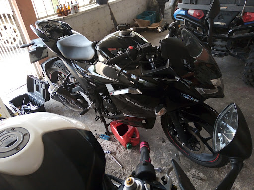 E&C taller de motocicletas - Thumbnail