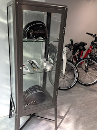 Photo n°11 de Les Cyclistes Branchés à Paris (Magasin d'articles de sports)