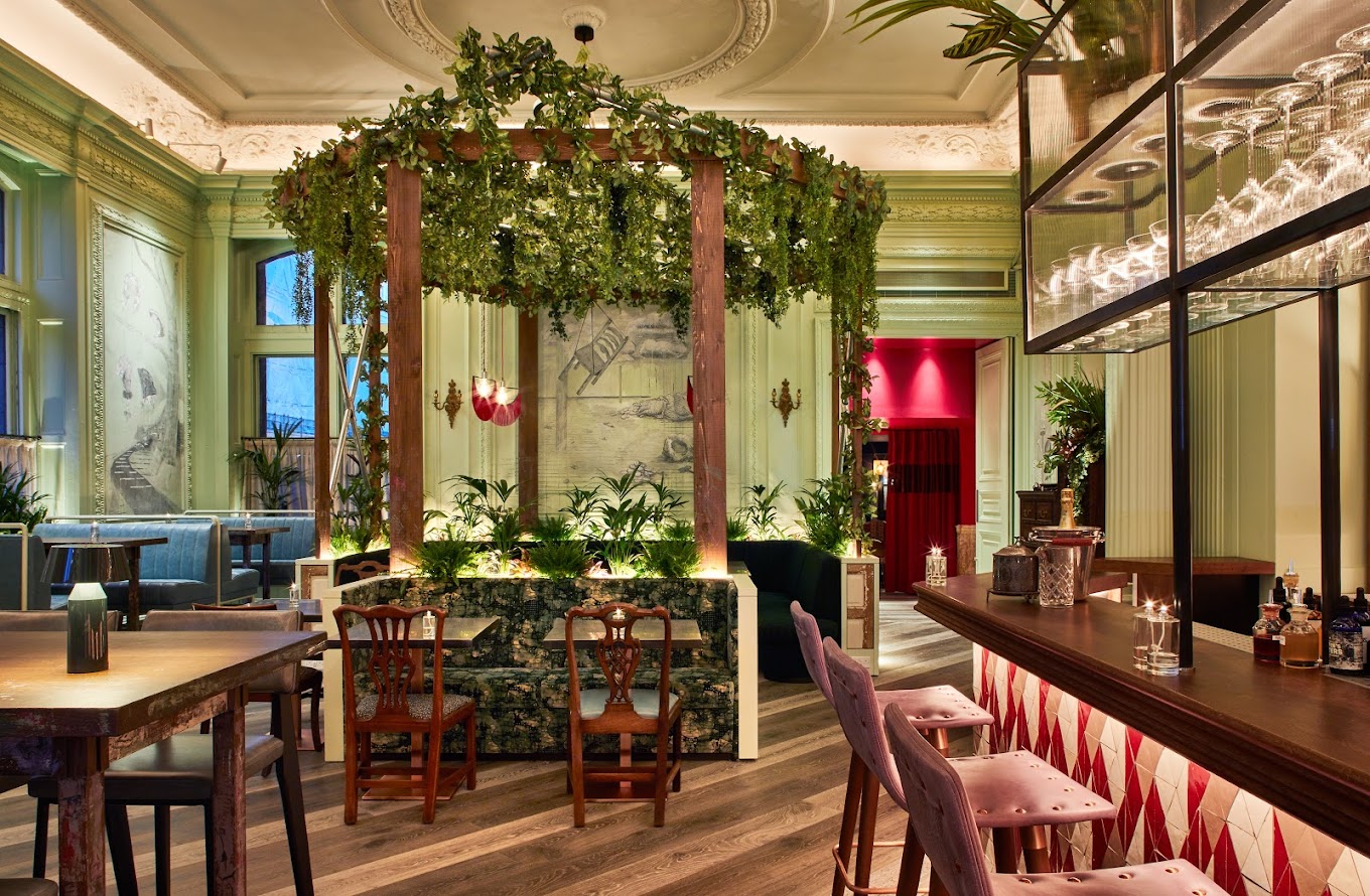 Discover the best bars in Liverpool Street, London, including WM Barker & Co, Dirty Martini Bishopsgate, Andaz London Cocktail Bar, and more. Uncover the top spots for enjoying exquisite cocktails and a lively atmosphere.