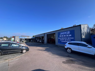 Photo n°9 de Point S - Saint-Yrieix-la-Perche (Garage JB Auto - ex-Etape Auto) à Saint-Yrieix-la-Perche (Magasin de pneus)