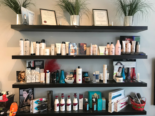 Angie’s Hair Studio