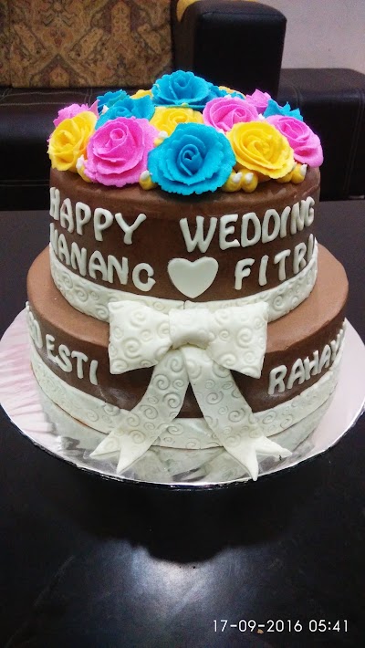 Photos of Aura Cakes