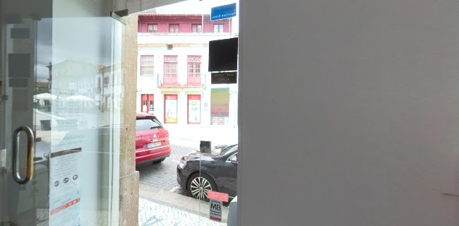 Praça 25 de Abril 4, 4780-373 Santo Tirso