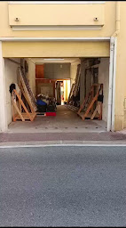 Photo n°2 de MT STORES à Menton (Magasin de fenêtres en PVC)