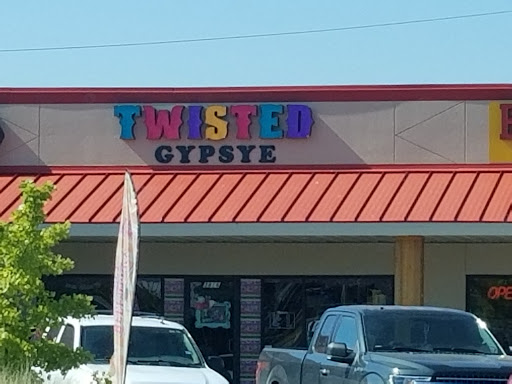 Twisted Gypsy - Visual