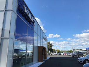 Photo n°5 de Volvo - Sipa Automobiles - Pau à Lescar (Vendeur de voitures d'occasion)