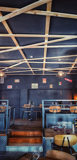 Photo 4 - Pizzburger