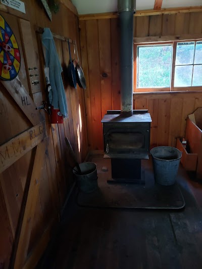 Douglas Creek Cabin