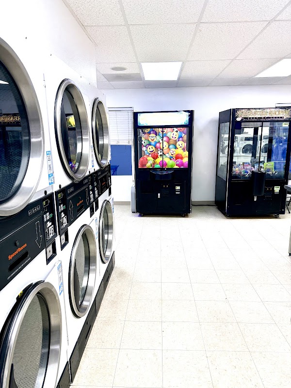 Lakeside Laundromat storefront and entrance in Kodiak