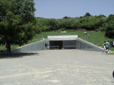 Photos of Tomb of Seuthes III
