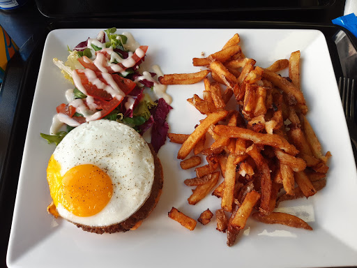 Photo 2 - French diner's
