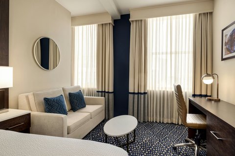 Fairfield by Marriott Inn & Suites New Orleans Downtown/French Quarter Area by null