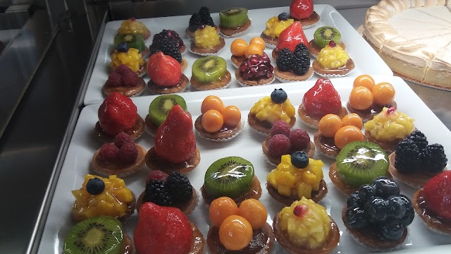 Nicos Sweet Studio