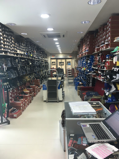 203 STORE - Visual