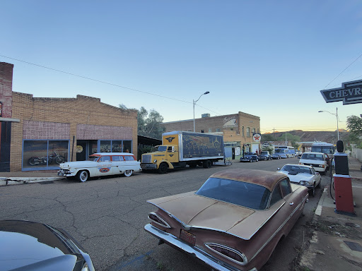 Abandoned Gas Station - Thumbnail