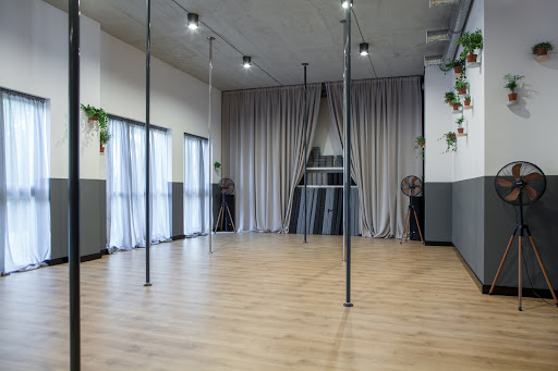 all on pole - mokotów