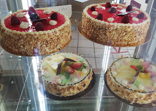 Photo n°2 de Boulangerie pâtisserie Perrin à Beaumont Saint-Cyr (Boulangerie)