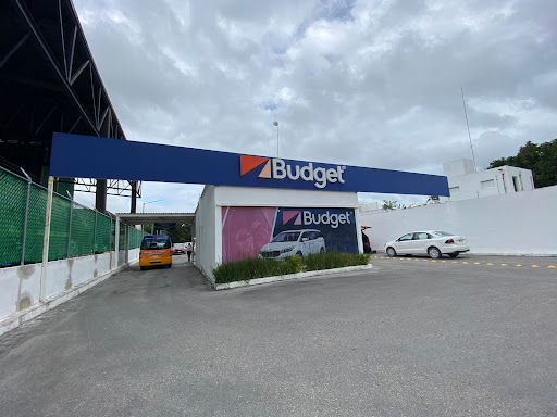 Payless Car Rental Cancún - Check-in Aeropuerto (Área de arrendadoras)
