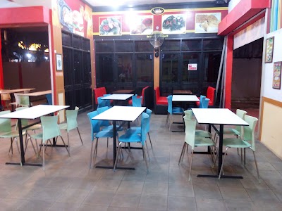 Photos of Rocket Chicken & Sambal SOLID
