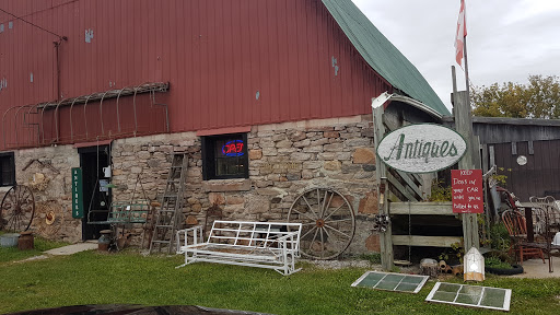 Red Rock Antiques - Thumbnail