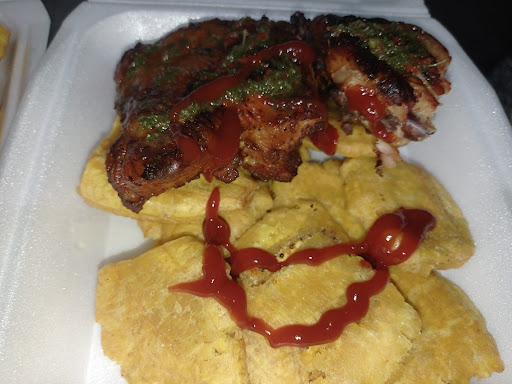 Fonda Mamá Mina