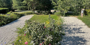 Photo n°5 de Domaine des 2 étangs à Lion-en-Sullias (Agence de location de chalets)