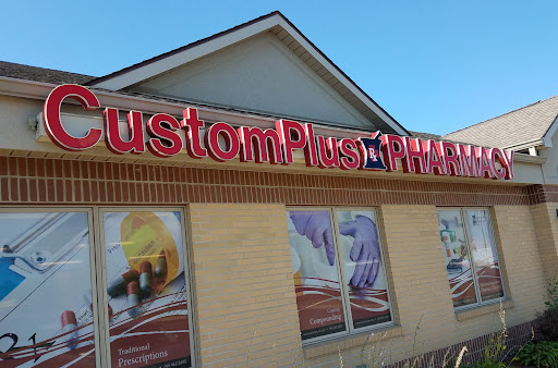 CustomPlus Pharmacy - Visual