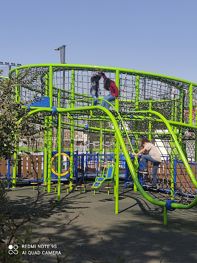 Park of the little Boys and Girls - Thumbnail