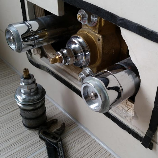 Upperplumbers Ltd - Visual