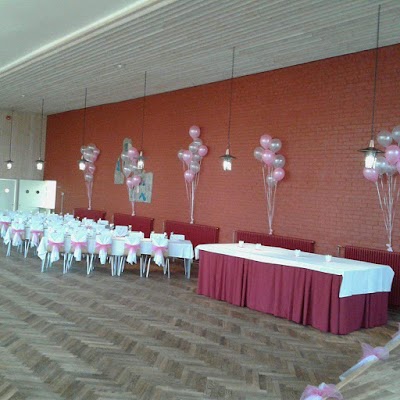 Photos of K&auml;&auml;riku toitlustus