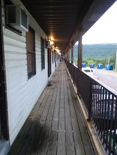 Photos of Pine Creek Retreat Center