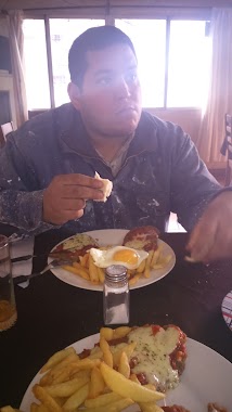 Parruilla Restaurant Chicho, Author: john edwin cuba torres