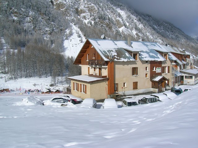 Logis Hôtel la Cascade