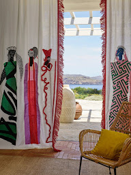 Photo n°5 de Decoluxblinds SAS à Menton (Tapissier décorateur)