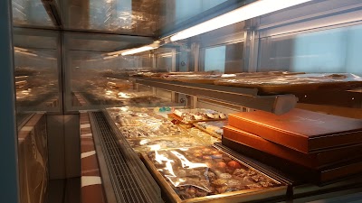 Photos of Bin Mahmood Chocolate Factory