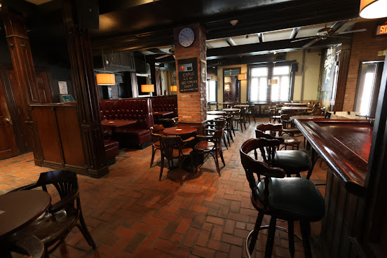 Pub Le Sainte-Élisabeth by null