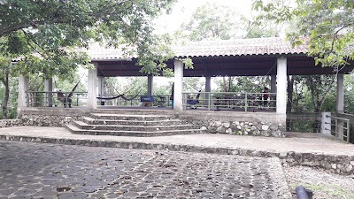Photos of Ixpanpajul