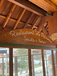 Photo n°14 de Restaurant-Creperie La PATINOIRE- Mini Golf-Trampoline Aire de Jeux à Uvernet-Fours (Mini-golf)