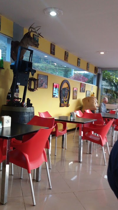 Photos of Estaci&oacute;n de Don Diego