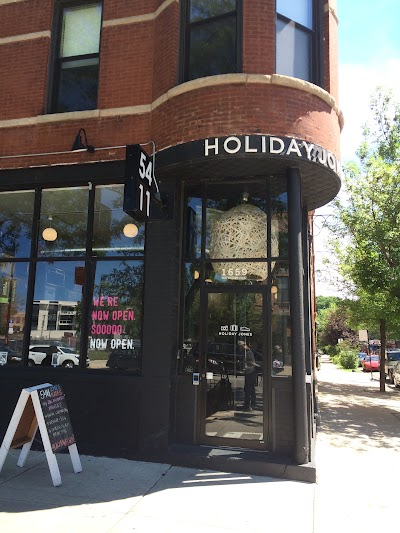 Photos of Holiday Jones Chicago Hostel