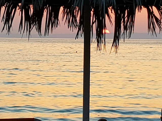 Paralia Kini