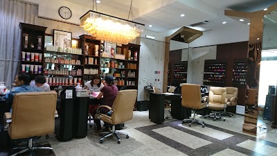 Photos of Grease Hair & Beauty Salon - 3